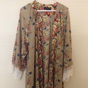 Floral Kimono with Lace Edging